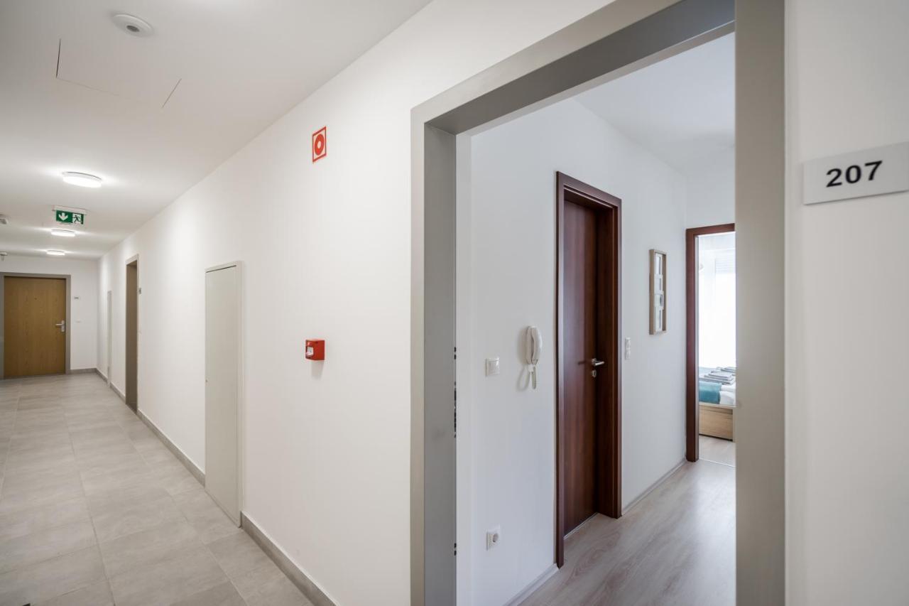 Bpr Galactic Empire Home With Balcony Budapest Exterior foto